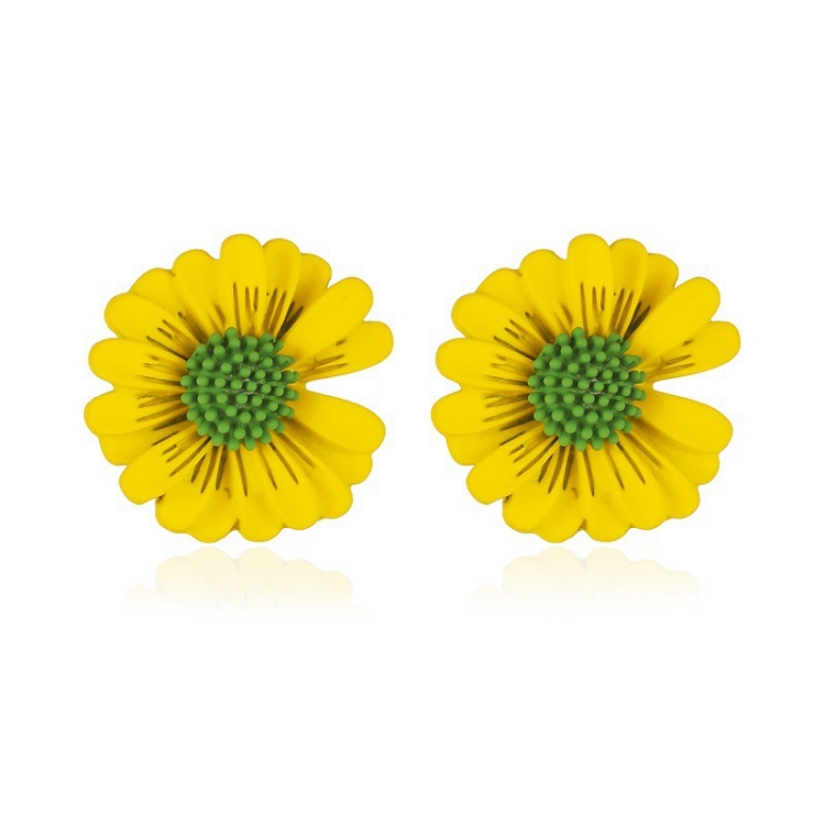 Korean small fresh Daisy earrings INS wind simple color flower earrings summer new goddess earrings ?